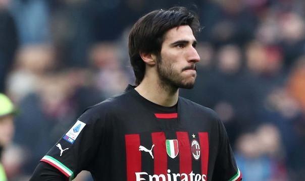 蓝鲸体育APP-托纳利：米兰永远是我的家，希望有一天再会