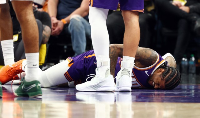 蓝鲸体育-明天太阳战快船 杰伦·格林因左髋部挫伤&amp;右腿筋伤病管理出战成疑